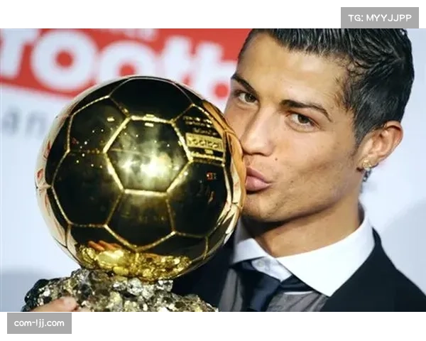 伯纳多·席尔瓦完成欧冠百场,成葡萄牙第四人