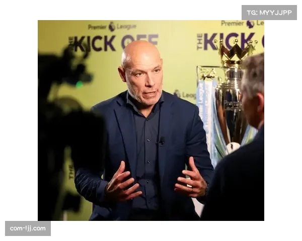 VAR技术对英超裁判工作的影响：效率提升与争议并存